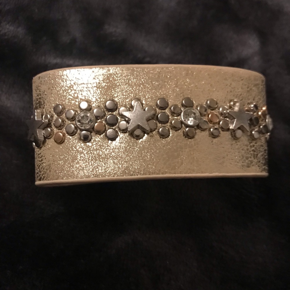 4/$15 Cuff bracelet, leather, gold with silver